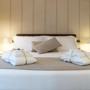 2* Couette-café Palazzo Perrotta
