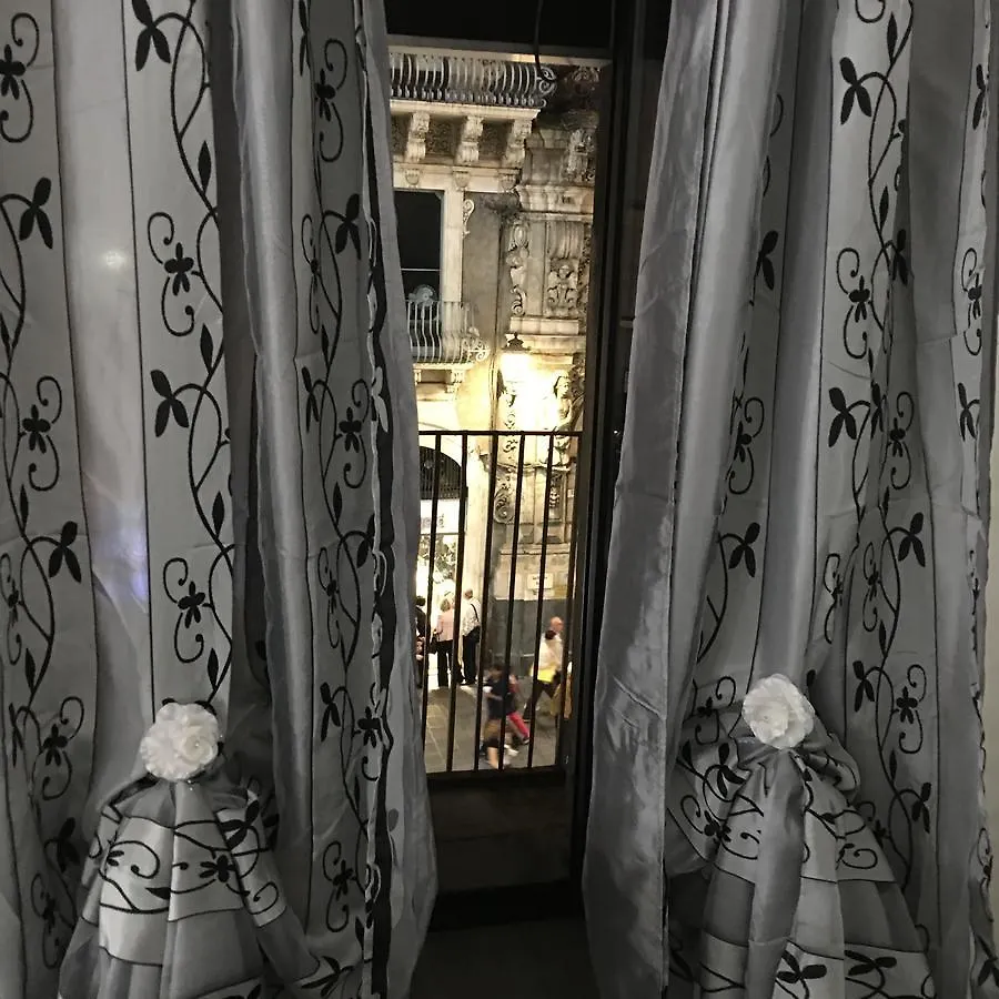 Panzió B&B Etnea Palace Catania-Fontanarossai nemzetközi repülőtér