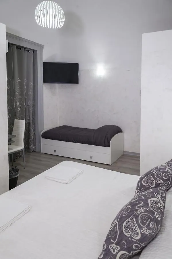 *** Panzió B&B Etnea Palace Catania-Fontanarossai nemzetközi repülőtér Olaszország